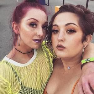 Meet your Posher, Marissa